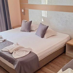 Deluxe Dreibettzimmer